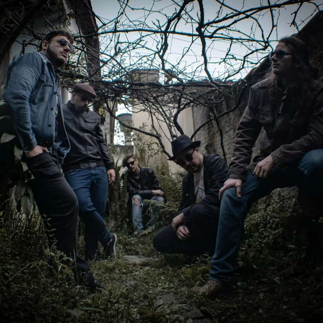 Square Grid faz show em Curitiba/PR no Hard Rock Cafe Curitiba no dia domingo, 15 de março de 2026, às 12:30.
O evento será do estilo Punk e promete reunir fãs para uma noite especial de música ao vivo.
O show acontece no Hard Rock Cafe Curitiba, um espaço conhecido por receber eventos na cidade de Curitiba.
Endereço: R. Buenos Aires, 50 - Batel, Curitiba - PR, 80250-070, Brasil.
Consulte informações e ingressos nos canais oficiais do evento.
Instagram do local: https://www.instagram.com/hrccuritiba/. Instagram do artista: https://www.instagram.com/square.grid/.
O show de Square Grid promete atrair fãs na cidade de Curitiba.
Perguntas frequentes sobre o evento:
Pergunta: Quando acontece o show de Square Grid em Curitiba?
Resposta: O show acontece domingo, 15 de março de 2026 às 12:30.
Pergunta: Onde acontece o evento?
Resposta: O evento acontece no Hard Rock Cafe Curitiba em Curitiba. - Square Grid ao vivo em Curitiba Hard Rock Cafe, domingo 15 de março de 2026 às 12:30