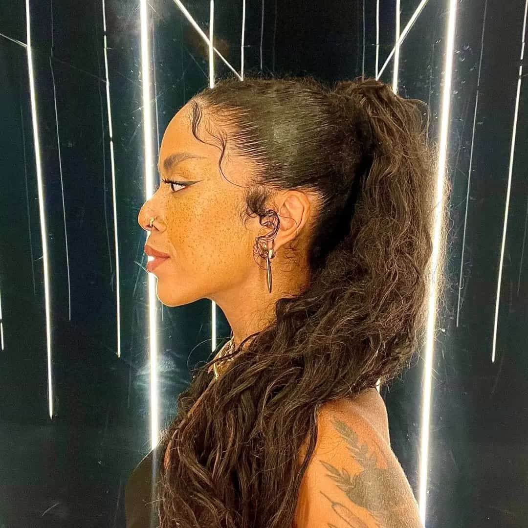 Blackat se apresenta no festival Lollapalooza Brasil 2026 em São Paulo/SP no Autódromo de Interlagos no dia sábado, 21 de março de 2026, às 12:00.
O show faz parte da programação oficial do festival Lollapalooza Brasil 2026 em São Paulo, um dos maiores eventos de música do país.
A apresentação faz parte do lineup oficial do Lollapalooza Brasil 2026, festival que reúne artistas nacionais e internacionais em São Paulo.
O evento acontece no Autódromo de Interlagos, em São Paulo.
Endereço: Av. Sen. Teotônio Vilela, 261 - Jardim Malia I, São Paulo - SP, 04801-000, Brasil.
O festival Lollapalooza Brasil costuma reunir milhares de fãs de música em São Paulo, sendo um dos eventos mais aguardados do calendário cultural da cidade.
Ingressos disponíveis pelo ticketmaster. Confira no link oficial do evento: https://www.ticketmaster.com.br/event/lollapaloozabr.
Instagram do local: https://www.instagram.com/autodromointerlagos/. Instagram do artista: https://www.instagram.com/blackatdj/.
O show de Blackat promete atrair fãs na cidade de São Paulo.
O show de Blackat é uma das atrações confirmadas da edição 2026 do Lollapalooza Brasil em São Paulo.
Perguntas frequentes sobre o... - Lollapalooza Brasil 2026 com Blackat em São Paulo Autódromo de Interlagos sábado 21 de março às 12:00