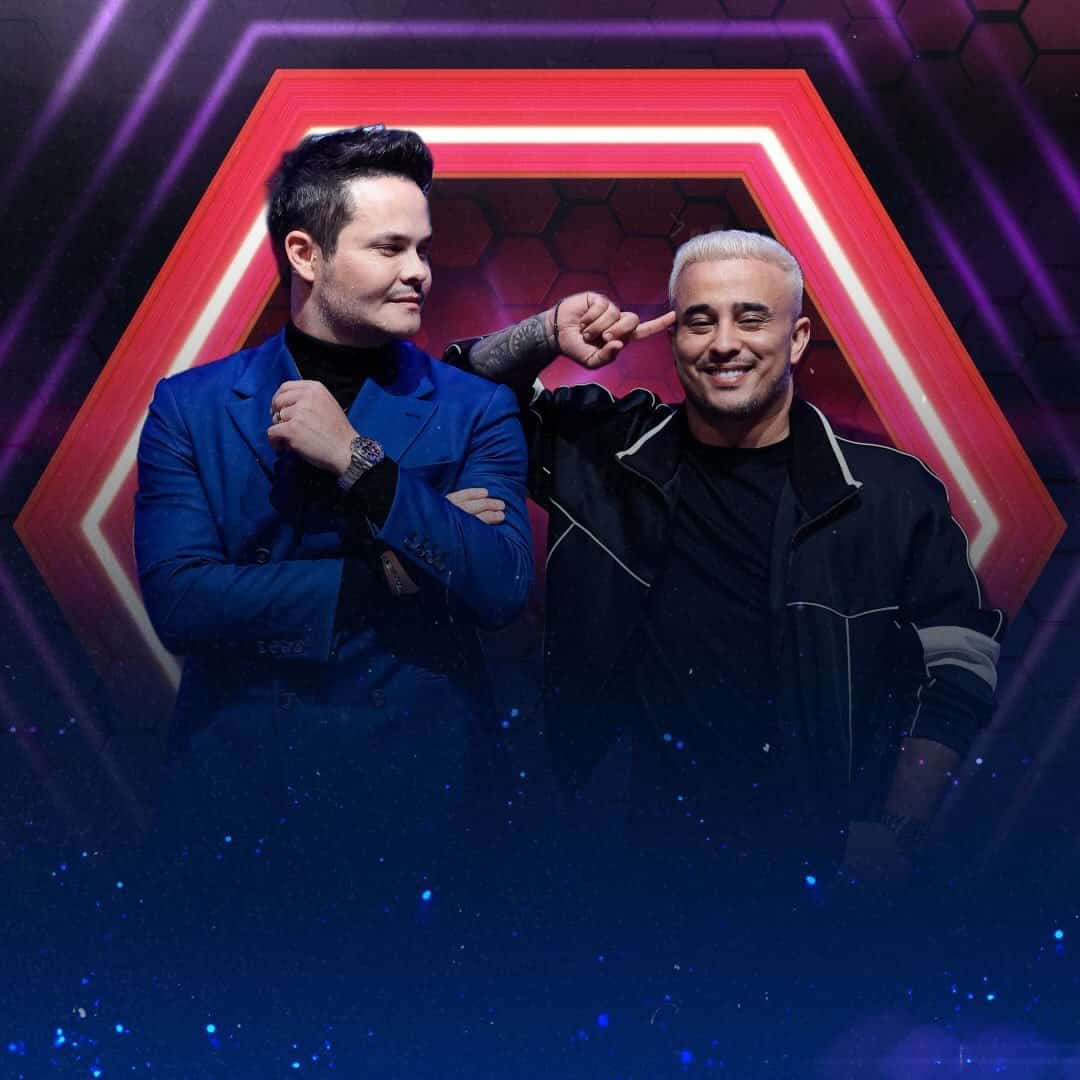 Data:
Sexta-feira
, 17 de Abril
Abertura dos portões:
20h00
Abertura das vendas:
Local:
Parque do Peão - Restinga, SP
_______________________________________
Instagram do evento
@restingarodeomusic
_______________________________________
Descrição do evento
Não é só rodeio.
Não é só show.
É tradição que atravessa gerações.
É emoção que arrepia.
É orgulho de chamar isso de nosso.
O Restinga Rodeo Music representa a força do interior, valoriza a cultura sertaneja e promove experiências que unem gerações, movimentam a economia local e celebram o rodeio e a música com excelência e responsabilidade.
_______________________________________
Atrações
•
Matheus & Kauan
Cronograma/ordem/horário das apresentações será divulgado em breve nas redes sociais oficiais do evento.
_______________________________________
Setores
• Arena / Arquibancada (entrada solidária com 01 (um) Kg de alimento)
Praça de alimentação completa com alimentos e bebidas variadas;
Banheiros exclusivos do setor.
• Pista Premium
Visão privilegiada frontal do palco;
Banheiros exclusivos;
Serviço de bar com caixas volantes;
Venda de bebidas premium;
Food truck no interior do espaço;
Capacidade e ingressos limitados para melhor comodidade e conforto.
• Camarote Imperador
Experiência premium e exclusiva;
Visão privilegiada do palco e das montarias;
Banheiros exclusivos;
Boate após o show principal;
Acesso à pista premium
• Camarote Privilege Ballantines
Conforto e requinte;
Lounges de descanso;
Visão privilegiada do palco e montarias;
Banheiros containers luxo;
Lounge com estúdio de cabelo e maquiagem;
Open bar de bebidas premium: Whisky Ballantines, Vodka Absolut, Gin Beefeater, Campari, Cerveja, Água e Refrigerante.
Informações importantes
•
Classificação do evento: 16+
Evento exclusivo para maiores de 16 anos.
A entrada de menores de idade, será permitida
somente
acompanhados dos pais ou responsáveis. No setor
Camarote Privilege Ballantines
autorizado entrar
somente
maiores de 18 anos.
A apresentação de documento com foto será exigida na portaria.
•
Proibida a venda de bebida alcoólica para menores de 18 anos (Lei Federal 13.106/16).
• O descumprimento da classificação indicativa pode impedir a entrada no evento sem direito a reembolso.
______________________________________
Informações importantes sobre ingressos
Crianças não pagam até 10 (dez) anos.
A partir de 11 (onze) anos complestos é necessário comprar o ingresso.
Isenção do ingresso para PCD/PNE dentro do setor Arena / Arquibancada (acompanhantes pagam o valor integral).
_______________________________________
Transferência de ingresso
Agora você pode transferir seu ingresso de forma prática e segura, diretamente pelo APP ou site da Q2 Ingressos, sem burocracia.
Como funciona:
1. Acesse a aba "Meus Ingressos" no site.
2. Selecione o ingresso desejado.
3. Insira os dados do novo titular.
4. O novo titular receberá a solicitação e deverá aceitar os termos de uso pelo APP Q2 Ingressos para concluir a transferência.
Importante:
• A transferência pode ser realizada até 12 horas antes do início do evento.
• O novo titular poderá visualizar todas as informações do ingresso.
• Após a conclusão da transferência, não será possível solicitar o cancelamento.
Essa novidade veio para facilitar ainda mais sua experiência, tornando o processo mais ágil e reduzindo a necessidade de suporte manual. Aproveite!
Para mais informações, acesse:
https://q2ingressos.com.br/termos-de-transferencia
_______________________________________
Objetos proibidos
•
Drogas, substâncias ilegais ou armas de qualquer tipo;
• Copos, garrafas ou vasilhames de vidro, metal ou plástico (mesmo que vazios);
• Objetos cortantes, pontiagudos ou que possam causar ferimentos;
• Cosméticos e perfumes em embalagens de vidro ou metal;
• Substâncias tóxicas, fogos de artifício, sprays de espuma e inflamáveis em geral;
• Capacetes de moto ou similares;
• Alimentos ou bebidas adquiridos fora do evento (exceto mediante apresentação de receita médica);
• Roupas ou acessórios com partes pontiagudas ou que representem risco à segurança do público;
• Máscaras que cubram total ou parcialmente o rosto;
• Animais de estimação (qualquer espécie).
Demais itens proibidos e permitidos serão divulgados nas redes sociais oficiais do evento.
_______________________________________
Informações importantes
• A Q2 Ingressos não faz parte da organização do evento e não se responsabiliza pelo mesmo em nenhum nível, assim como não se responsabiliza pelas informações emitidas pelos organizadores. Possíveis mudanças de horário ou local são de responsabilidade do organizador.
• O organizador e produtor do evento mencionado é exclusivamente responsável pelo evento e pela conformidade legal e normativa aplicável, como, por exemplo, mas não se limitando a: (i) alvará de autorização para realização do evento; (ii) licença de funcionamento; (iii) alvará judicial para entrada de menores.
• É obrigatória a apresentação do ingresso impresso ou em formato digital, juntamente com um documento oficial com foto, para a entrada no evento.
• É proibida a venda de bebidas alcoólicas para menores de 18 anos.
• É proibida a entrada de menores de 18 anos desacompanhados dos pais ou responsáveis legais.
• Menores desacompanhados apenas com a autorização prévia por alvará judicial expedido pela Vara da Infância e Juventude competente. A entrada de menores, ainda que acompanhados de pais ou responsáveis, poderá ser restringida caso haja espaços “open bar” ou se a lei/regra local assim determinar. Consulte sempre o organizador do seu evento, as leis, regras, autoridades locais, bem como certifique-se da existência de alvará judicial.
• Não comparecer ao evento invalida seu ingresso e não permite reembolso.
• As solicitações de reembolso devem ser feitas obrigatoriamente dentro de 7 dias corridos após a compra e desde que este prazo também não exceda 48 horas antes do início do evento.
• Em compras realizadas nos pontos de venda físicos, não existe cancelamento de compra.
• Passado o prazo de direito de arrependimento citado acima, bem como nas 48 (quarenta e oito) horas que antecedem o evento e após a realização do show/evento, a Q2 Ingressos não fará, sob hipótese alguma, a devolução dos valores dos ingressos adquiridos.
• PCD: As entradas de pessoas com deficiência seguirão as regras legais (Lei n° 12.933/2013, bem como o Decreto n° 8.537/15), que obrigam a apresentação de um dos seguintes documentos: cartão do INSS que ateste a aposentadoria especial ou cartão do Benefício de Prestação Continuada (BPC). Para maiores informações, entre em contato com o produtor/organizador do evento.
• A Q2 Ingressos não se responsabiliza por compras realizadas fora da sua plataforma.
• Evite falsificação.
_______________________________________
Apoio
_______________________________________
Suporte e dúvidas
Em caso de dúvidas, acesse nossa Central de Ajuda ou fale diretamente com o nosso time de atendimento humano pelo WhatsApp disponível aqui no ícone em nossa página.
https://q2ingressossupport.zendesk.com/hc/pt-br
WhatsApp Q2 Ingressos
Atendimento com nossos atendentes: Segunda a sábado, das 08h00 às 23h00
Ingressos disponíveis em
https://quero2ingressos.com.br/events/matheus-e-kauan-restinga-rodeo-music-2026 - Matheus E Kauan - Restinga Rodeo Music 2026