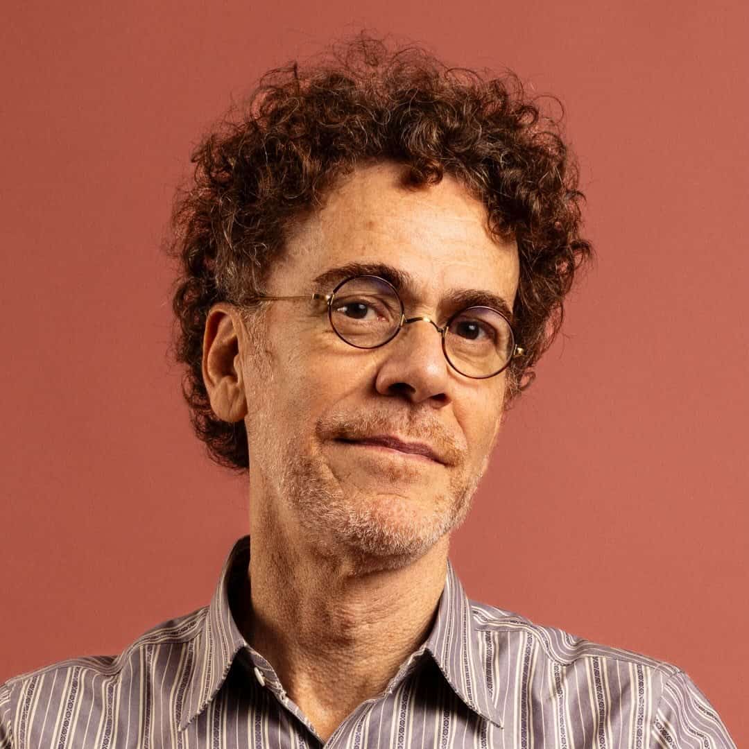 ALÔ BELO JARDIM!!!
ESTAMOS de volta pra matar a saudade! “Só Os Loucos Sabem” no MUSIQUE!
Um dos maiores tributos ao Rock Nacional do país chega mais uma vez na cidade!
O evento que é sucesso em diversas cidades do Brasil, chega dia 27/03 na cidade de BELO JARDIM-PE e vai reunir em uma só noite tributos a : LEGIÃO URBANA, LOS HERMANOS, CHARLIE BROWN JR, CPM22, O RAPPA, ENGENHEIROS DO HAVAII, NANDO REIS, PITTY,DETONAUTAS, NX ZERO, LINKIN PARK, RED HOT, BON JOVI, GUNS N ROSES, SYSTEM OF A DOWN, ARCTIC MONKEYS e muito mais!
As Bandas @bandaheyfolks e @gringaband comandam a festa
Ingressos disponíveis online no site do Sympla :www.sympla.com.br/sols
MUSIQUE: Av. Dep. José Mendonça Bezerra
Chama todo mundo para uma noite INCRÍVEL de Rock n Roll no MUSIQUE!
Ingressos disponíveis em
https://www.sympla.com.br/evento/so-os-loucos-sabem-i-belo-jardim-pe/3289600 - So Os Loucos Sabem I Belo Jardim-Pe Em Belo Jardim