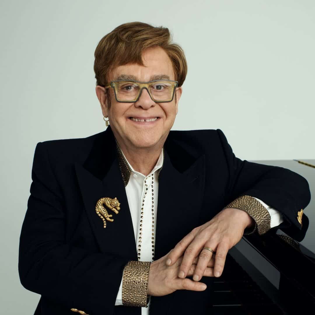 Elton John se apresenta no festival Rock in Rio 2026 em Rio de Janeiro/RJ no Cidade do Rock (Parque Olímpico do Rio de Janeiro) no dia segunda-feira, 7 de setembro de 2026, às 14:00.
O show faz parte da programação oficial do festival Rock in Rio 2026 em Rio de Janeiro, um dos maiores eventos de música do país.
A apresentação faz parte do lineup oficial do Rock in Rio 2026, festival que reúne artistas nacionais e internacionais em Rio de Janeiro.
O evento acontece no Cidade do Rock (Parque Olímpico do Rio de Janeiro), em Rio de Janeiro.
Endereço: Av. Embaixador Abelardo Bueno, 3401 - Barra da Tijuca, Rio de Janeiro - RJ, 22775-039, Brasil.
O festival Rock in Rio costuma reunir milhares de fãs de música em Rio de Janeiro, sendo um dos eventos mais aguardados do calendário cultural da cidade.
Consulte informações e ingressos nos canais oficiais do evento.
Instagram do local: https://www.instagram.com/parqueolimpicodoriodejaneiro/. Instagram do artista: https://www.instagram.com/eltonjohn/.
O show de Elton John promete atrair fãs na cidade de Rio de Janeiro.
O show de Elton John é uma das atrações confirmadas da edição 2026 do Rock in Rio em Rio de Janeiro.
Perguntas... - Elton John no Rock in Rio 2026 Rio de Janeiro Cidade do Rock 7 de setembro às 14h