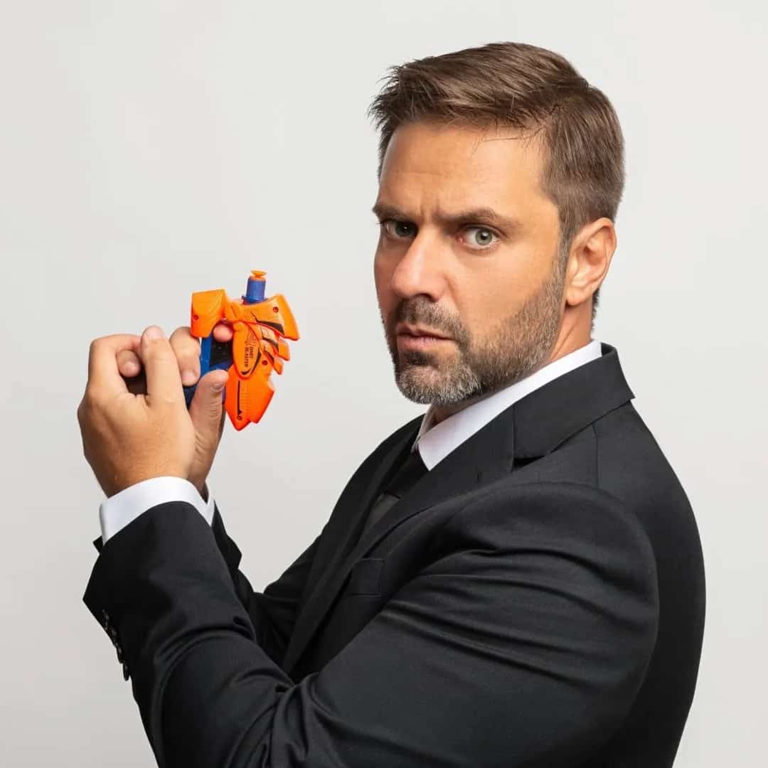 Fábio Rabin faz show em Poços de Caldas/MG no Espaço Cultural da Urca no dia sábado, 12 de setembro de 2026, às 20:00.
O evento será do estilo Stand Up e promete reunir fãs para uma noite especial de música ao vivo.
O show acontece no Espaço Cultural da Urca, um espaço conhecido por receber eventos na cidade de Poços de Caldas.
Endereço: Praca Getulio Vargas, s/n - Centro.
Ingressos disponíveis pelo megabilheteria.com. Confira no link oficial do evento: https://megabilheteria.com/evento?id=20260219103920.
Instagram do artista: https://www.instagram.com/fabiorabin/.
O show de Fábio Rabin promete atrair fãs na cidade de Poços de Caldas.
Perguntas frequentes sobre o evento:
Pergunta: Quando acontece o show de Fábio Rabin em Poços de Caldas?
Resposta: O show acontece sábado, 12 de setembro de 2026 às 20:00.
Pergunta: Onde acontece o evento?
Resposta: O evento acontece no Espaço Cultural da Urca em Poços de Caldas.
Pergunta: Onde comprar ingressos?
Resposta: Os ingressos podem ser adquiridos no link oficial do evento: https://megabilheteria.com/evento?id=20260219103920. - Fábio Rabin em Poços de Caldas no Espaço Cultural da Urca, sábado 12 de setembro de 2026 às 20h