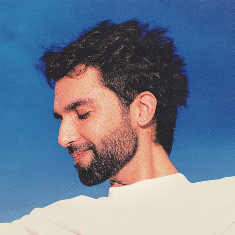 A Arena Brasileira oferece uma experiência completa do futebol no Brasil! Com megaestrutura, transmissão ao vivo dos jogos do Brasil, shows dos grandes nomes da música brasileira e experiências que conectam futebol, música e entretenimento em um só lugar.
___
📅 Junho — Julho
📍 Parque Ibirapuera - SP
🎥 Transmissão Ao Vivo dos Jogos do Brasil
❓
FAQ:
https://bit.ly/faqABR26
___
Acesso Público Setores: Bud Premium Area, Lounges e Backstage Mirante
Avenida Pedro Álvares Cabral, S/N - Auditório Ibirapuera (Portão 2)
Acesso Público Setor: Arena
Avenida Pedro Álvares Cabral, S/N (Portão 10 - próximo à Praça Aldo Chioratt)
___
▪️
CLASSIFICAÇÃO ETÁRIA:
+18 anos: Proibida a entrada de menores de 18 anos, mesmo acompanhado dos pais e/ou responsáveis
(Nas datas 13/06, 19/06, 20/06, 24/06, 27/06, 29/06, 04/07, 11/07, 12/07, 15/07, 18/07 e 19/07)
+12 anos: Permitida a entrada acompanhado dos pais e/ou responsáveis, mediante apresentação de termo de responsabilidade assinado.
(Excepcionalmente na data 14/06)
___
🎤
PROGRAMAÇÃO:
🟢
13/06 | Sábado: Brasil x Marrocos
🟡
12:00h:
Abertura dos Portões
Ivete Sangalo
Péricles
19:00h:
Transmissão do Jogo
⚽
14/06 | Domingo
⚽
*Abertura confirmada independente de classificações.
12:00h:
Abertura dos Portões
Matuê
Mc Cabelinho
Teto + Wiu
🟢
19/06 | Sexta-feira: Brasil x Haiti
🟡
15:00h:
Abertura dos Portões
Anitta
Dilsinho
22:00h:
Transmissão do Jogo
⚽
20/06 | Sábado
⚽
*Abertura confirmada independente de classificações.
13:00h:
Abertura dos Portões
Caetano Veloso
Marina Sena
Silva
🟢
24/06 | Quarta-feira: Brasil x Escócia
🟡
13:00h:
Abertura dos Portões
Ludmilla
Turma do Pagode
19:00h:
Transmissão do Jogo
⚽
27/06 | Sábado
⚽
*Abertura confirmada independente de classificações.
12:00h:
Abertura dos Portões
Os Paralamas do Sucesso
Jota Quest
Toni Garrido
*Atração em breve
🟢
29/06 | Segunda-feira: 16 avos de Final
🟡*
*Abertura condicionada exclusivamente à classificação do Brasil em 1º lugar.
Caso o Brasil se classifique em 2º lugar ou não se classifique, não abriremos nesta data. Nestas hipóteses, os ingressos serão reembolsados. Confira os prazos de reembolso nos Termos e Condições.
11:00h:
Abertura dos Portões
14:00h:
Transmissão do Jogo
Wesley Safadão
Léo Santana
🟢
04 ou 05/07 | Sábado ou Domingo: Oitavas de Final
🟡*
*Caso o Brasil se classifique em 1º lugar, o evento acontecerá no domingo (05/07), a partir das 13:00h.
*Caso o Brasil se classifique em 2º lugar ou não se classifique, o evento acontecerá no sábado (04/07), a partir das 12:00h.
Dennis
Natanzinho Lima
🟢
09 ou 11/07 | Quinta-feira ou Sábado: Quartas de Final
🟡*
*Caso o Brasil se classifique em 1º lugar ou não se classifique, o evento acontecerá no sábado (11/07), a partir das 14:00h.
*Caso o Brasil se classifique em 2º lugar, o evento acontecerá na quinta-feira (09/07), a partir das 13:00h.
Belo
Nattan
⚽
12/07 | Domingo
⚽
*Abertura confirmada independente de classificações.
12:00h:
Abertura dos Portões
Vanessa da Mata
Ana Carolina
Iza
Lagum
🟢
14 ou 15/07 | Terça-feira ou Quarta-feira: Semifinal
🟡*
*Abertura sujeita à classificação do Brasil. Em caso de não classificação para a Semifinal, os ingressos serão reembolsados. Confira os prazos de reembolso nos Termos e Condições.
Caso o Brasil passe em 1º lugar, o evento acontecerá na quarta-feira (15/07), a partir das 14:00h
Caso o Brasil passe em 2º lugar, o evento acontecerá na terça-feira (14.07), a partir das 14:00h
Sorriso Maroto
Léo Foguete
⚽
18/07 | Sábado
⚽
*Abertura confirmada independente de classificações.
13:00h:
Abertura dos Portões
Marisa Monte
João Gomes
Jota.Pê
🏆
19/07 | Domingo | FINAL
🏆
*Abertura confirmada independente de classificações.
13:00h:
Abertura dos Portões
16:00h:
Transmissão da Final
Thiaguinho
Banda Eva
___
➡SETORES
🟣 ARENA
: este ingresso dá acesso ao setor Arena, onde ficam a maioria das ativações. Não pode acessar outros setores.
(Setor bar vendido)
🔴
BUD
PREMIUM AREA
: este ingresso dá acesso ao Setor Bud Premium Area. Próximo ao palco. Pode acessar o setor Arena.
(Setor bar vendido)
🟤
LOUNGES:
este ingresso dá acesso ao Lounge, dentro do Setor Bud Premium Area. Com bares e banheiros exclusivos. Pode acessar o setor Bud Premium Area e Arena.
(Setor bar vendido)
Adquira o seu Lounge pelo Whatsapp no número: +55 11 91481-2756
🔵
BACKSTAGE MIRANTE:
este ingresso dá acesso ao Backstage Mirante, espaço que oferece hospitalidade de alto padrão com sistema all inclusive, open bar e open food premium, atendimento exclusivo e criado para quem quer privacidade e conforto durante a diversão. Pode acessar o setor Bud Premium Area e Arena.
*O consumo é livre exclusivamente dentro do espaço. Caso deseje sair, poderá levar
apenas 1 (um) item de bebida
.
Adquira o seu ingresso Backstage Mirante em: https://www.ingresse.com/backstagemiranteabr26/
___
🎟
Meia Entrada:
Meia entrada para estudantes, idosos, portadores de necessidades especiais, jovens de baixa renda e professores da rede pública estadual e municipal. A elegibilidade para tal condição deverá ser comprovada no evento. (Apenas nos setores Arena e Bud Premium Area)
🎟
Ingresso Solidário:
Doando 1kg de alimento não perecível no dia do evento, você garante desconto no valor do ingresso. Condição não cumulativa. Sujeita à disponibilidade. (Apenas nos setores Arena e Bud Premium Area)
___
🚫 Uma vez que sai do evento, não poderá retornar. Somente adquirindo um novo ingresso.
___
Ao adquirir o presente ingresso, o titular da compra, autoriza expressamente o compartilhamento de seu nome completo, CPF, e-mail e telefone com o organizador com a finalidade de viabilização de ações de marketing posteriores à realização do evento e otimização das estratégias comerciais do organizador.
Ao comprar o ingresso você autoriza o uso de sua imagem e voz em todo e qualquer material entre fotos, vídeos e documentos dos organizadores e patrocinadores do evento.
Ingressos disponíveis em
https://www.ingresse.com/arenabrasileira - Arena Brasileira 2026 Em Sao Paulo