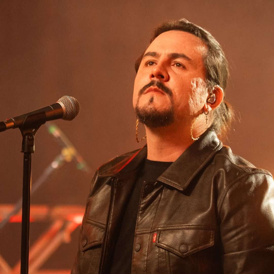 Dino Fonseca faz show em Uberlândia/MG no Castelli Eventos no dia sábado, 7 de novembro de 2026, às 22:00.
O evento será do estilo Rock e promete reunir fãs para uma noite especial de música ao vivo.
O show acontece no Castelli Eventos, um espaço conhecido por receber eventos na cidade de Uberlândia.
Endereço: Av. Lidormira Borges Do Nascimento, 6000 - Shopping Park, Uberlândia - MG, 38425-270, Brasil.
Ingressos disponíveis pelo quero2ingressos.com.br. Confira no link oficial do evento: https://quero2ingressos.com.br/events/dinofonsecabarzimderock-uberlandia.
Instagram do artista: https://www.instagram.com/dinofonsecacantor/.
O show de Dino Fonseca promete atrair fãs na cidade de Uberlândia.
Perguntas frequentes sobre o evento:
Pergunta: Quando acontece o show de Dino Fonseca em Uberlândia?
Resposta: O show acontece sábado, 7 de novembro de 2026 às 22:00.
Pergunta: Onde acontece o evento?
Resposta: O evento acontece no Castelli Eventos em Uberlândia.
Pergunta: Onde comprar ingressos?
Resposta: Os ingressos podem ser adquiridos no link oficial do evento: https://quero2ingressos.com.br/events/dinofonsecabarzimderock-uberlandia. - Dino Fonseca no Barzim De Rock em Uberlândia Castelli Eventos sábado, 7 de novembro de 2026 às 22:00
