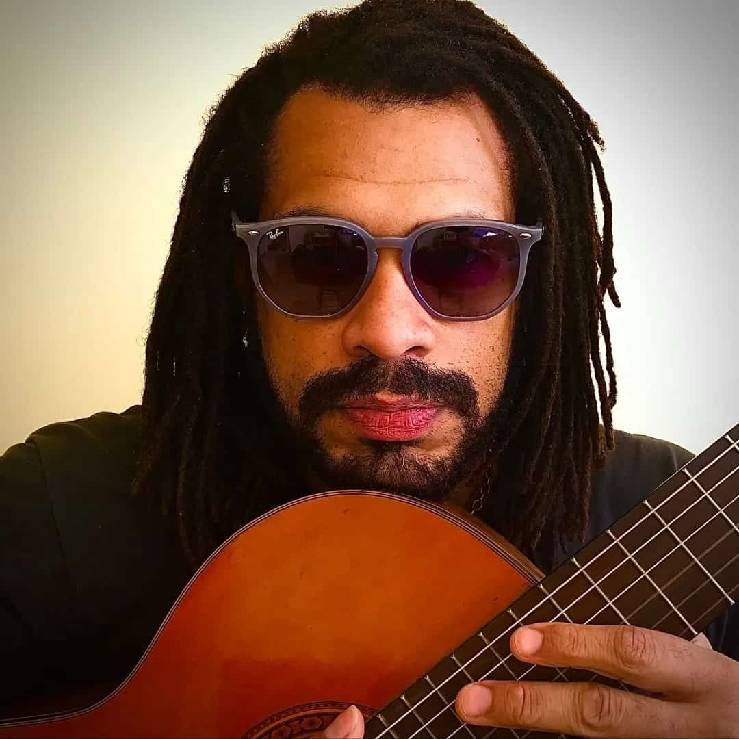 Moreno Morais faz show em Porto Alegre/RS no Boteco Matita Perê no dia sexta-feira, 20 de março de 2026, às 21:00.
O evento será do estilo Samba e promete reunir fãs para uma noite especial de música ao vivo.
O show acontece no Boteco Matita Perê, um espaço conhecido por receber eventos na cidade de Porto Alegre.
Endereço: R. João Alfredo, 626 - Cidade Baixa, Porto Alegre - RS, 90050-230, Brasil.
Consulte informações e ingressos nos canais oficiais do evento.
Instagram do local: https://www.instagram.com/botecomatitapere/. Instagram do artista: https://www.instagram.com/moreno_morais/.
O show de Moreno Morais promete atrair fãs na cidade de Porto Alegre.
Perguntas frequentes sobre o evento:
Pergunta: Quando acontece o show de Moreno Morais em Porto Alegre?
Resposta: O show acontece sexta-feira, 20 de março de 2026 às 21:00.
Pergunta: Onde acontece o evento?
Resposta: O evento acontece no Boteco Matita Perê em Porto Alegre. - Moreno Morais ao vivo em Porto Alegre no Boteco Matita Perê, sexta-feira 20 de março de 2026 às 21h