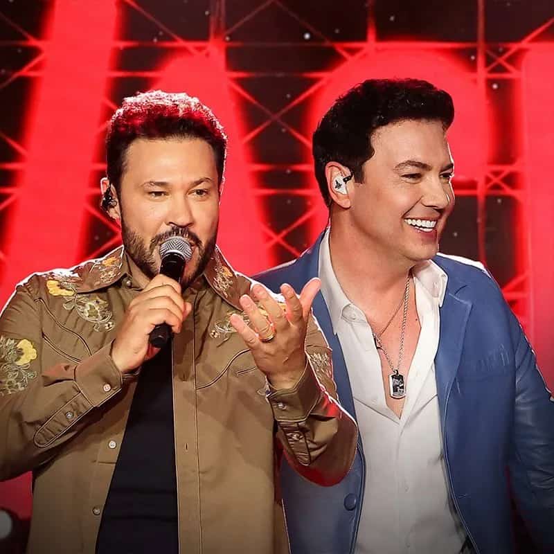 João Bosco e Vinicius faz show em Presidente Prudente/SP no Presidente Prudente no dia sábado, 17 de outubro de 2026, às 13:00.
O evento será do estilo Sertanejo e promete reunir fãs para uma noite especial de música ao vivo.
O show acontece no Presidente Prudente, um espaço conhecido por receber eventos na cidade de Presidente Prudente.
Endereço: Pres. Prudente - SP, Brasil.
Ingressos disponíveis pelo bilheteriadigital. Confira no link oficial do evento: https://www.bilheteriadigital.com/beef-tour-10-anos-presidente-prudente-17-de-outubro.
Instagram do artista: https://www.instagram.com/joaoboscoevinicius/.
O show de João Bosco e Vinicius promete atrair fãs na cidade de Presidente Prudente.
Perguntas frequentes sobre o evento:
Pergunta: Quando acontece o show de João Bosco e Vinicius em Presidente Prudente?
Resposta: O show acontece sábado, 17 de outubro de 2026 às 13:00.
Pergunta: Onde acontece o evento?
Resposta: O evento acontece no Presidente Prudente em Presidente Prudente.
Pergunta: Onde comprar ingressos?
Resposta: Os ingressos podem ser adquiridos no link oficial do evento: https://www.bilheteriadigital.com/beef-tour-10-anos-presidente-prudente-17-de-outubro. - Beef Tour 10 Anos João Bosco e Vinicius em Presidente Prudente SP sábado 17 de outubro 2026 13h