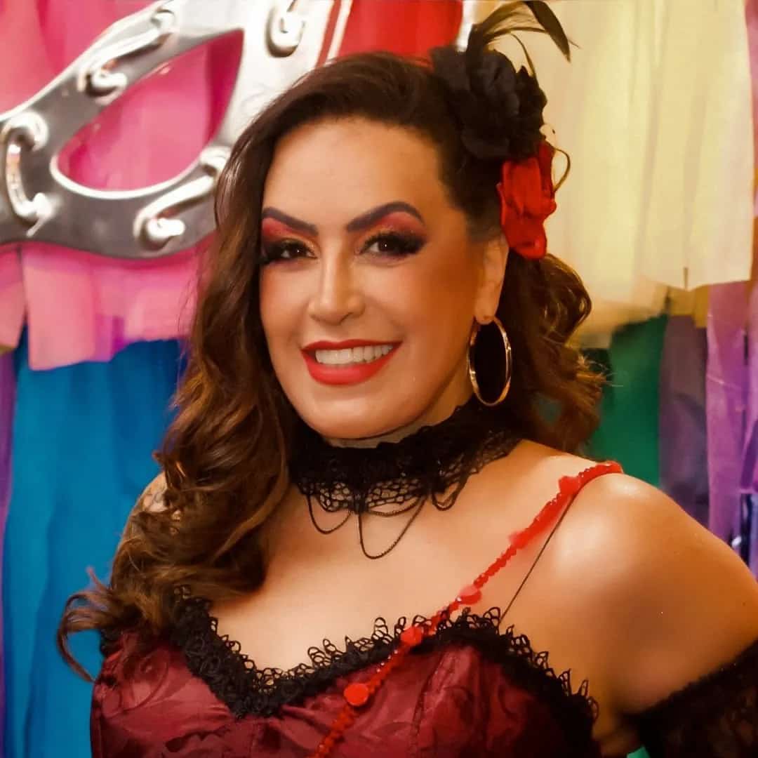 Gina Garcia faz show em São Paulo/SP no Bourbon Street Music Club no dia sexta-feira, 3 de abril de 2026, às 22:00.
O evento será do estilo MPB e promete reunir fãs para uma noite especial de música ao vivo.
O show acontece no Bourbon Street Music Club, um espaço conhecido por receber eventos na cidade de São Paulo.
Endereço: R. dos Chanés, 127 - Moema, São Paulo - SP, 04087-031, Brasil.
Consulte informações e ingressos nos canais oficiais do evento.
Instagram do local: https://www.instagram.com/bourbon_street/. Instagram do artista: https://instagram.com/ginagarcia.
O show de Gina Garcia promete atrair fãs na cidade de São Paulo.
Perguntas frequentes sobre o evento:
Pergunta: Quando acontece o show de Gina Garcia em São Paulo?
Resposta: O show acontece sexta-feira, 3 de abril de 2026 às 22:00.
Pergunta: Onde acontece o evento?
Resposta: O evento acontece no Bourbon Street Music Club em São Paulo. - Gina Garcia ao vivo em São Paulo no Bourbon Street Music Club, sexta-feira 3 de abril de 2026 às 22h