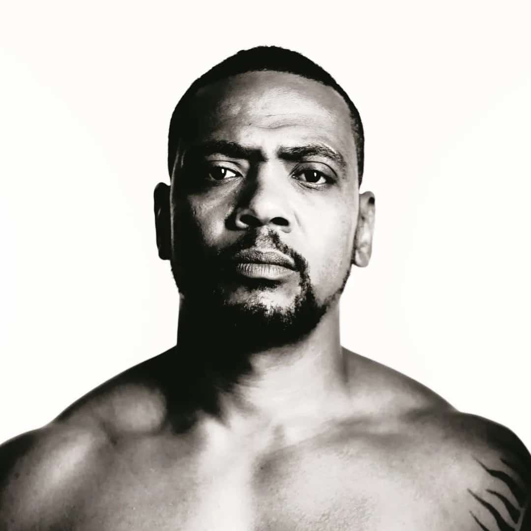 Edi Rock se apresenta no festival Melhor Dia 2026 em São Paulo/SP no Neo Química Arena no dia sábado, 28 de março de 2026, às 15:00.
O show faz parte da programação oficial do festival Melhor Dia 2026 em São Paulo, um dos maiores eventos de música do país.
A apresentação faz parte do lineup oficial do Melhor Dia 2026, festival que reúne artistas nacionais e internacionais em São Paulo.
O evento acontece no Neo Química Arena, em São Paulo.
Endereço: Av. Miguel Ignácio Curi, 111 - Vila Carmosina, São Paulo - SP, 08295-005, Brasil.
O festival Melhor Dia costuma reunir milhares de fãs de música em São Paulo, sendo um dos eventos mais aguardados do calendário cultural da cidade.
Ingressos disponíveis pelo eventim. Confira no link oficial do evento: https://www.eventim.com.br/artist/festival-melhor-dia/.
Instagram do local: https://www.instagram.com/neoquimicaarena/. Instagram do artista: https://www.instagram.com/edirock/.
O show de Edi Rock promete atrair fãs na cidade de São Paulo.
O show de Edi Rock é uma das atrações confirmadas da edição 2026 do Melhor Dia em São Paulo.
Perguntas frequentes sobre o evento:
Pergunta: Quando acontece o show de Edi Rock em São... - Melhor Dia 2026 com Edi Rock em São Paulo na Neo Química Arena sábado, 28 de março às 15:00