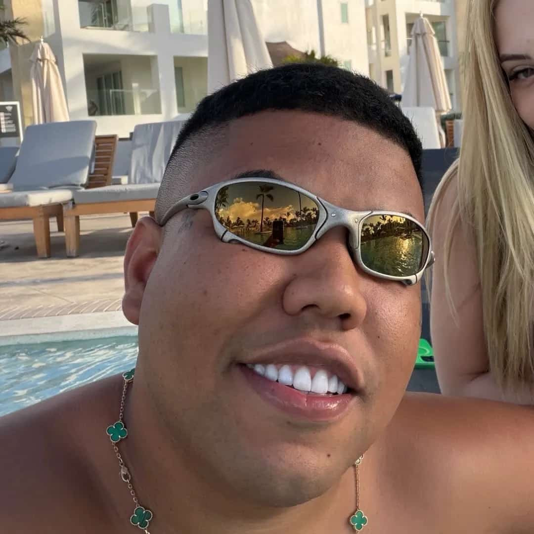 MC GP se apresenta no festival Mad in Funk 2026 em Curitiba/PR no Igloo super hall no dia sábado, 14 de março de 2026, às 13:00.
O show faz parte da programação oficial do festival Mad in Funk 2026 em Curitiba, um dos maiores eventos de música do país.
A apresentação faz parte do lineup oficial do Mad in Funk 2026, festival que reúne artistas nacionais e internacionais em Curitiba.
O evento acontece no Igloo super hall, em Curitiba.
Endereço: R. Dino Bertoldi, 740 - Tarumã, Curitiba - PR, 82800-010, Brasil.
O festival Mad in Funk costuma reunir milhares de fãs de música em Curitiba, sendo um dos eventos mais aguardados do calendário cultural da cidade.
Ingressos disponíveis pelo q2ingressos. Confira no link oficial do evento: https://q2ingressos.com.br/events/mad-in-funk.
Instagram do artista: https://www.instagram.com/mcgp.oficial/.
O show de MC GP promete atrair fãs na cidade de Curitiba.
O show de MC GP é uma das atrações confirmadas da edição 2026 do Mad in Funk em Curitiba.
Perguntas frequentes sobre o evento:
Pergunta: Quando acontece o show de MC GP em Curitiba?
Resposta: O show acontece sábado, 14 de março de 2026 às 13:00.
Pergunta: Onde acontece o... - Mad in Funk 2026 com MC GP em Curitiba no Igloo super hall sábado, 14 de março às 13:00