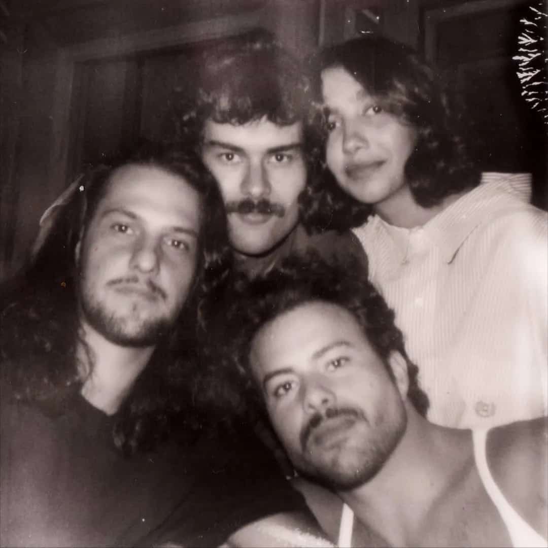 Foto em Grupo se apresenta no festival Lollapalooza Brasil 2026 em São Paulo/SP no Autódromo de Interlagos no dia sábado, 21 de março de 2026, às 15:50.
O show faz parte da programação oficial do festival Lollapalooza Brasil 2026 em São Paulo, um dos maiores eventos de música do país.
A apresentação faz parte do lineup oficial do Lollapalooza Brasil 2026, festival que reúne artistas nacionais e internacionais em São Paulo.
O evento acontece no Autódromo de Interlagos, em São Paulo.
Endereço: Av. Sen. Teotônio Vilela, 261 - Jardim Malia I, São Paulo - SP, 04801-000, Brasil.
O festival Lollapalooza Brasil costuma reunir milhares de fãs de música em São Paulo, sendo um dos eventos mais aguardados do calendário cultural da cidade.
Ingressos disponíveis pelo ticketmaster. Confira no link oficial do evento: https://www.ticketmaster.com.br/event/lollapaloozabr.
Instagram do local: https://www.instagram.com/autodromointerlagos/. Instagram do artista: https://www.instagram.com/fotoemgrupo/.
O show de Foto em Grupo promete atrair fãs na cidade de São Paulo.
O show de Foto em Grupo é uma das atrações confirmadas da edição 2026 do Lollapalooza Brasil em São Paulo.
Perguntas... - Foto em Grupo no Lollapalooza Brasil 2026 em São Paulo Autódromo de Interlagos sábado 21 de março às 15:50