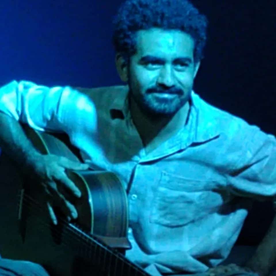 Heraclito faz show em Belo Horizonte/MG no Bar e Museu Clube da Esquina no dia quarta-feira, 1 de abril de 2026, às 20:30.
O evento será do estilo MPB e promete reunir fãs para uma noite especial de música ao vivo.
O show acontece no Bar e Museu Clube da Esquina, um espaço conhecido por receber eventos na cidade de Belo Horizonte.
Endereço: R. Paraisópolis, 738 - Santa Tereza, Belo Horizonte - MG, 31010-330, Brasil.
Consulte informações e ingressos nos canais oficiais do evento.
Instagram do local: https://www.instagram.com/bardomuseuclubedaesquina/. Instagram do artista: https://www.instagram.com/sourioquepassa/.
O show de Heraclito promete atrair fãs na cidade de Belo Horizonte.
Perguntas frequentes sobre o evento:
Pergunta: Quando acontece o show de Heraclito em Belo Horizonte?
Resposta: O show acontece quarta-feira, 1 de abril de 2026 às 20:30.
Pergunta: Onde acontece o evento?
Resposta: O evento acontece no Bar e Museu Clube da Esquina em Belo Horizonte. - Heraclito ao vivo em Belo Horizonte Bar e Museu Clube da Esquina quarta-feira 1 de abril 20h30