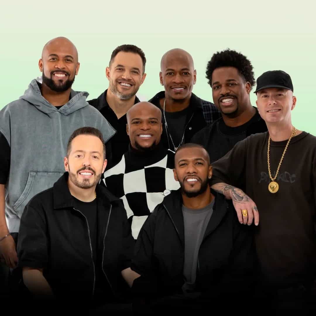 Turma do Pagode é um grupo brasileiro de samba formado em 2001 na Zona Norte de São Paulo. Famosos pela sua música que alcançou o primeiro lugar nas bilheterias "Lancinho". Essa música virou HIT novamente após uma banda de garotos chamada "Turma do Padeus" do Rio Grande do Sul terem feito um cover da música, mudando o nome para "chorinho", que virou viral. Atualmente a banda, composta pelos integrantes Leiz, Caramelo, Fabiano Art, Rubinho, Neni Art, Marcelinho TDP, Thiago e Leandro Filé e fazem show por todo Brasil.