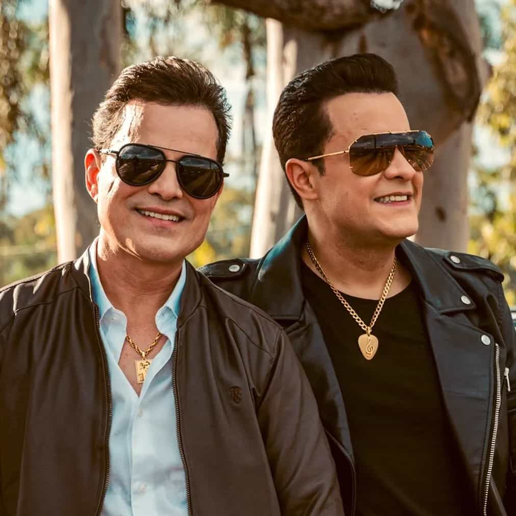 João Neto e Frederico é uma dupla sertaneja formada por irmãos goianos, conhecida por hits como 'Lê Lê Lê' e 'Crime Perfeito'. Estrearam em 2004. Veja a agenda no Rolê Agora.