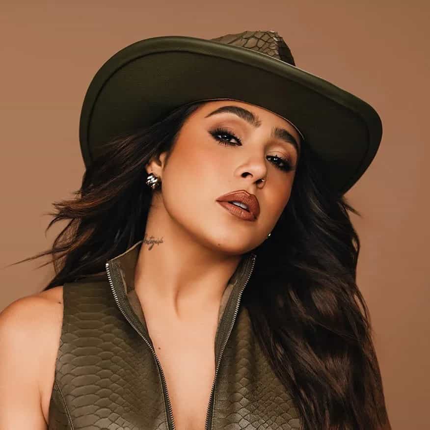 Lauana Prado é cantora sertaneja, conhecida pelos sucessos 'Cobaia' e 'Viva Voz'. Iniciou a carreira em 2014 e ganhou destaque nacional com seu álbum 'Verdade'. Veja a agenda no Rolê Agora.