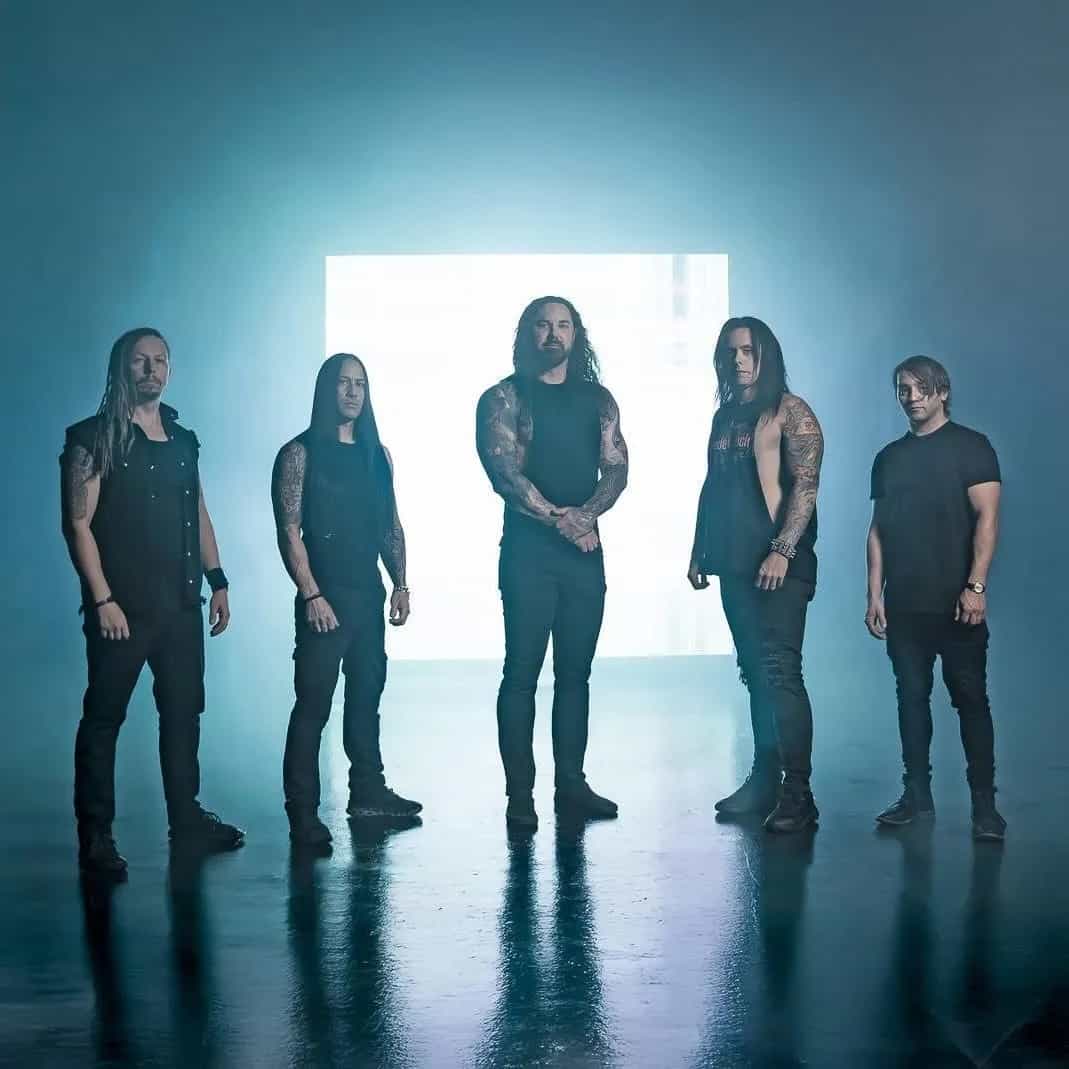 As I Lay Dying é uma banda americana de metalcore formada em 2000, conhecida pelos álbuns 'An Ocean Between Us' e 'Shadows Are Security'. Veja a agenda no Rolê Agora.