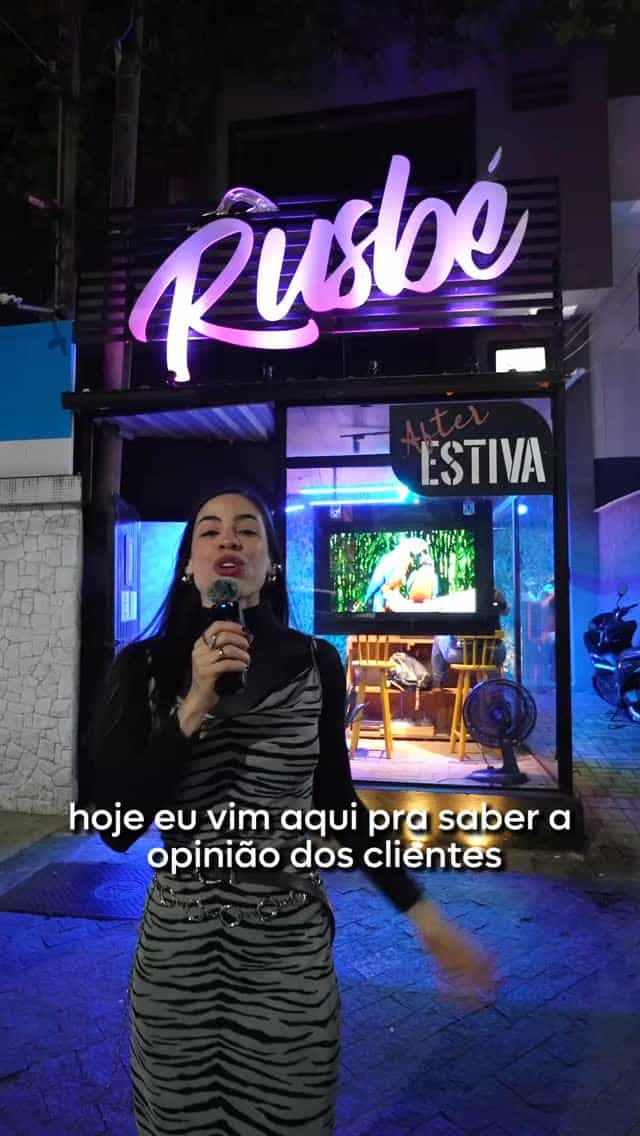 Noite de Karaokê — Karaokê